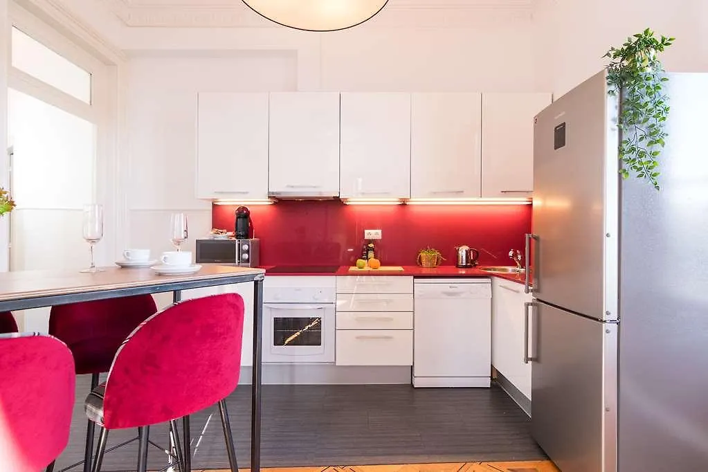 فندق 1840 Apartments برشلونة إسبانيا